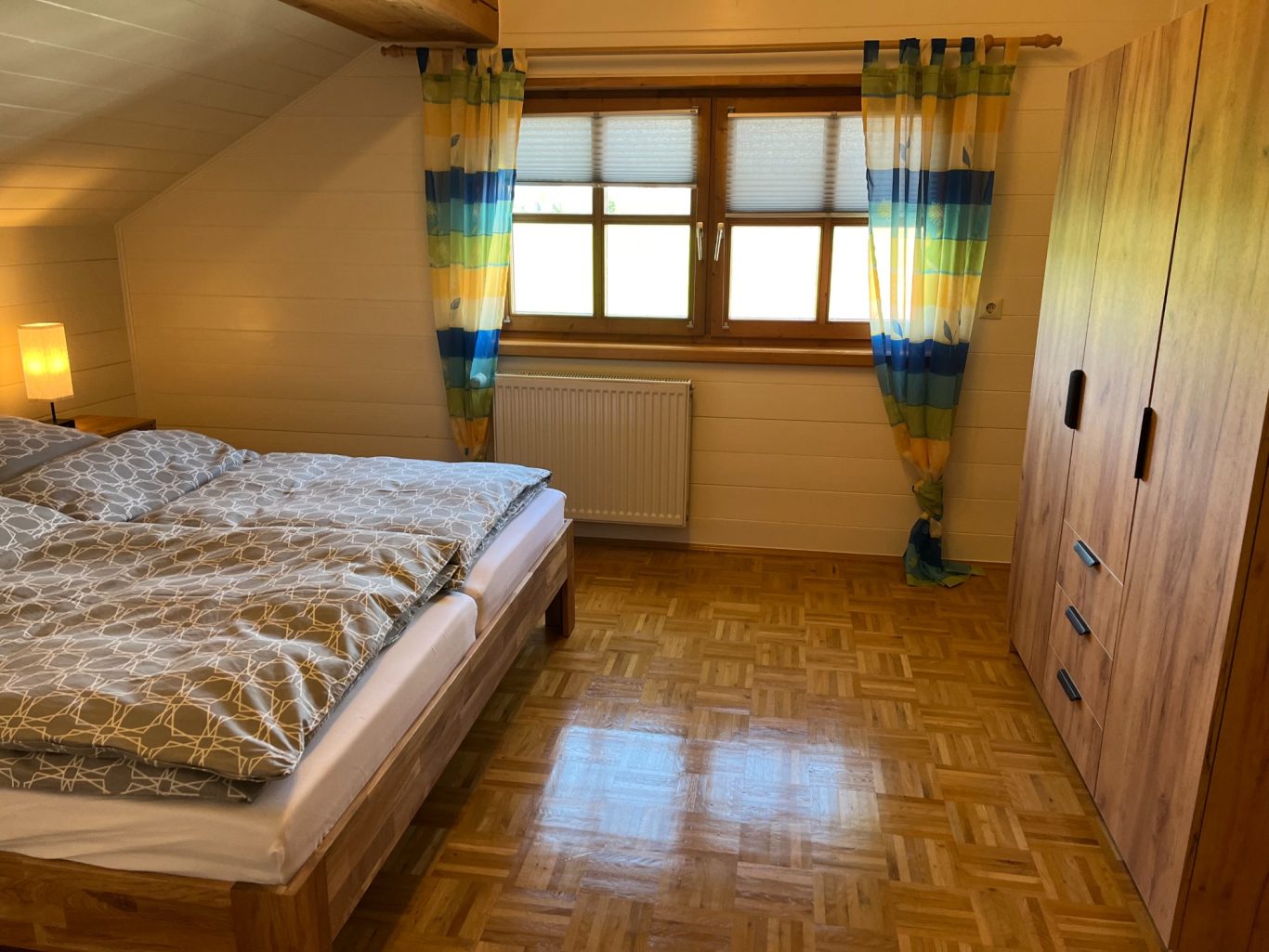3. Schlafzimmer mit Doppelbett